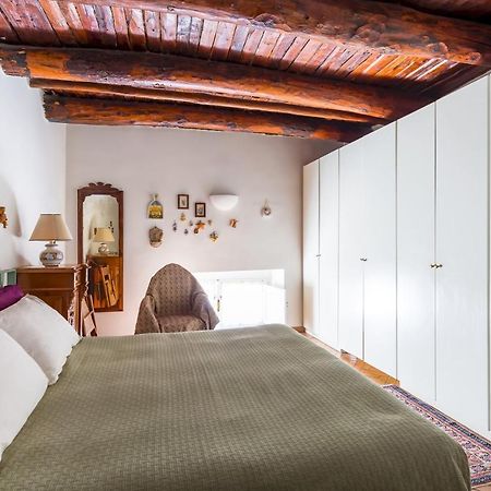 Residenza Capano Charming House By Napoliapartments Екстер'єр фото