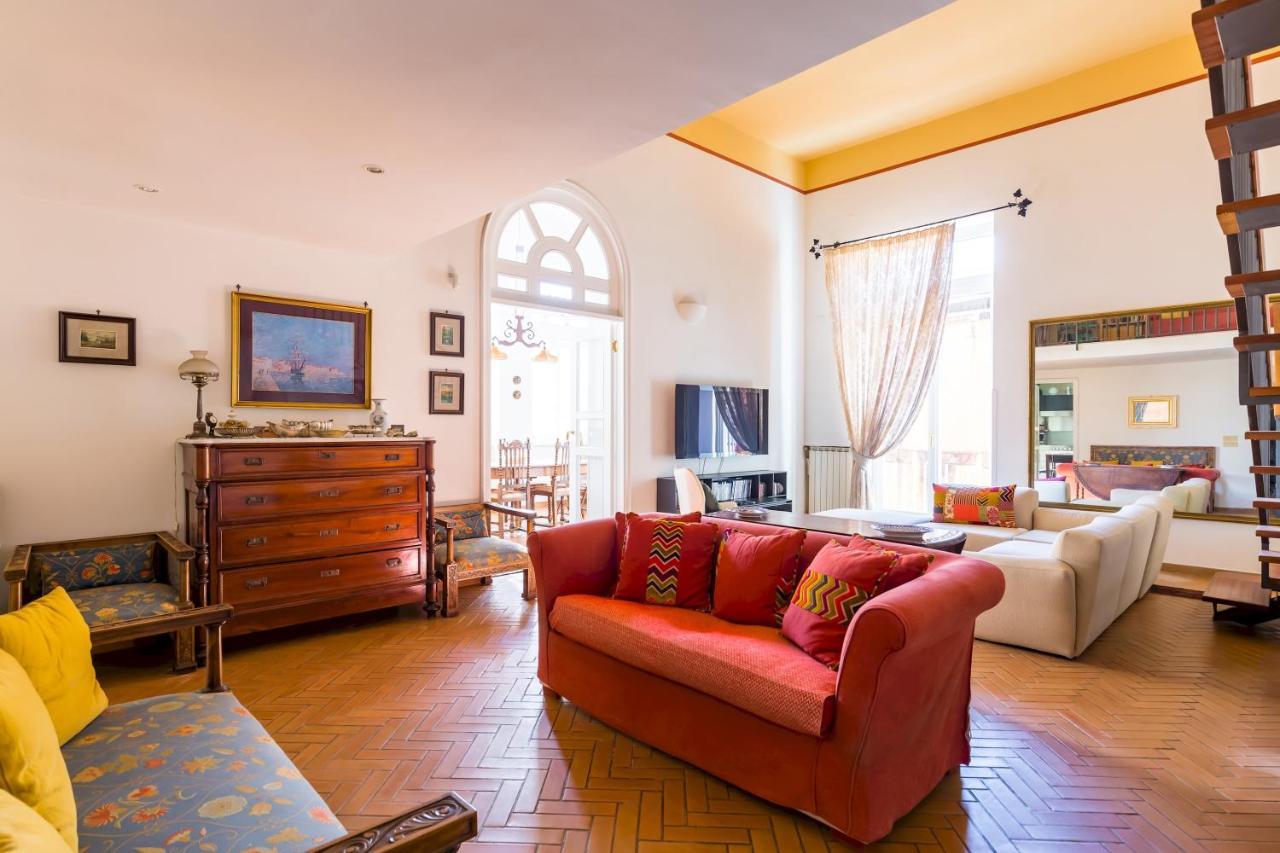 Residenza Capano Charming House By Napoliapartments Екстер'єр фото