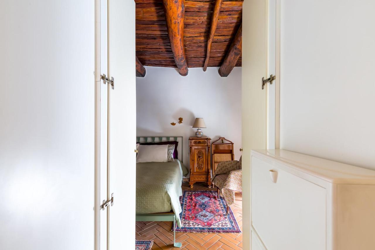 Residenza Capano Charming House By Napoliapartments Екстер'єр фото